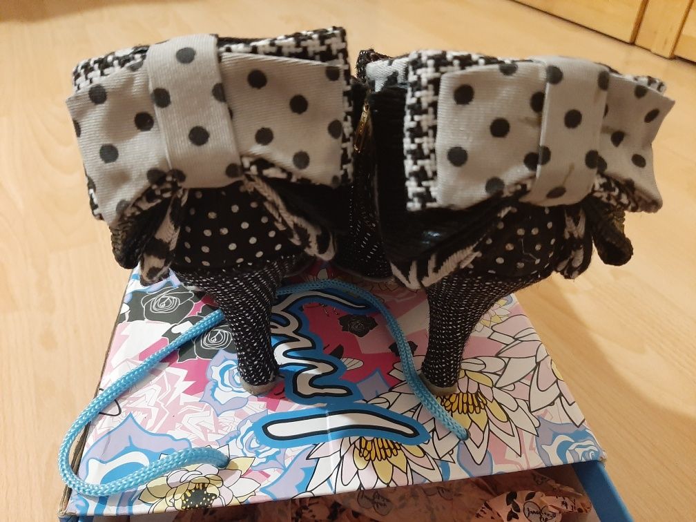 Irregular Choice - Baby Beauty