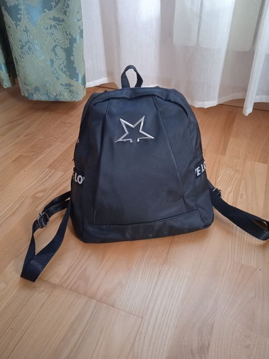 Отдаю рюкзак высота30см