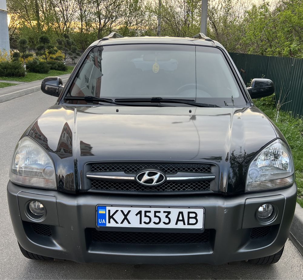 Hyundai tucson, 2008 год, пробег 56000