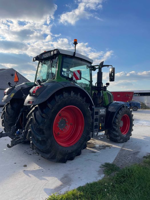 Ciągnik rolniczy Fendt 828 Vario S4 Profi+
