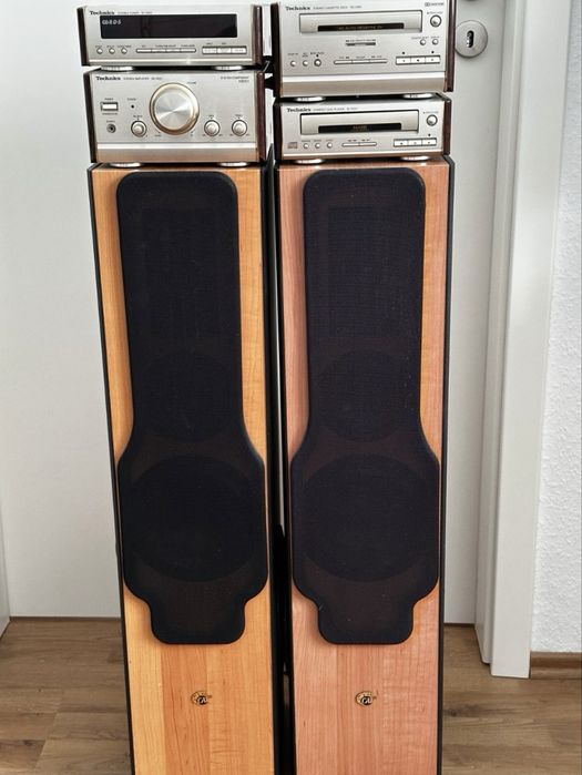 Стереосистема Technics с динамиками CAT