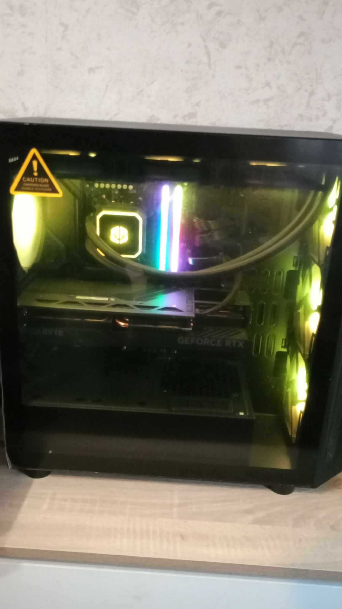 Komputer Gamingowy RTX 4080 SUPER