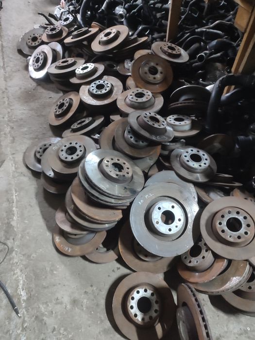 Тормозні   диски Audi А6 c6 L гальмівні тормоза