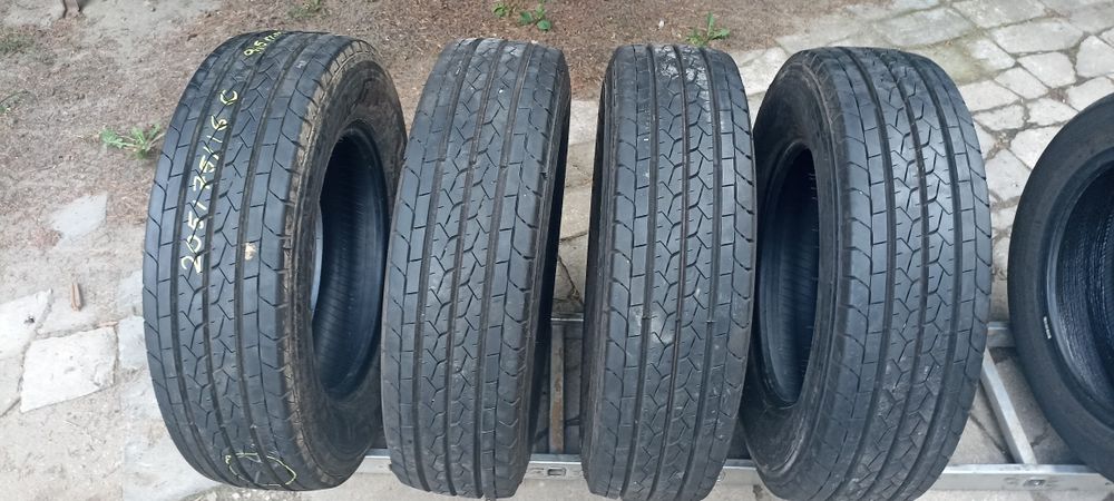 Opony letnie ciężarowe dostawcze bus 205 75. 16C. 9.5 mm Bridgestone
