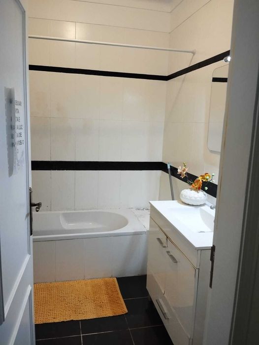 Quarto na Vivenda Hostel Garrett com tudo incluído (Sem burocrácia)