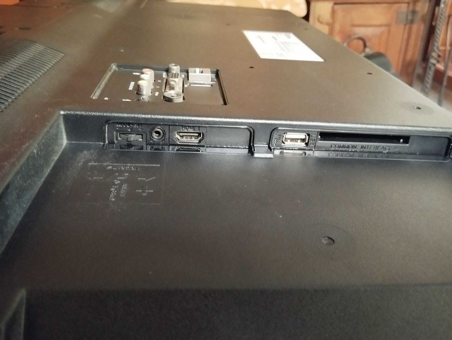 TV Qilive 32'' ótimo estado