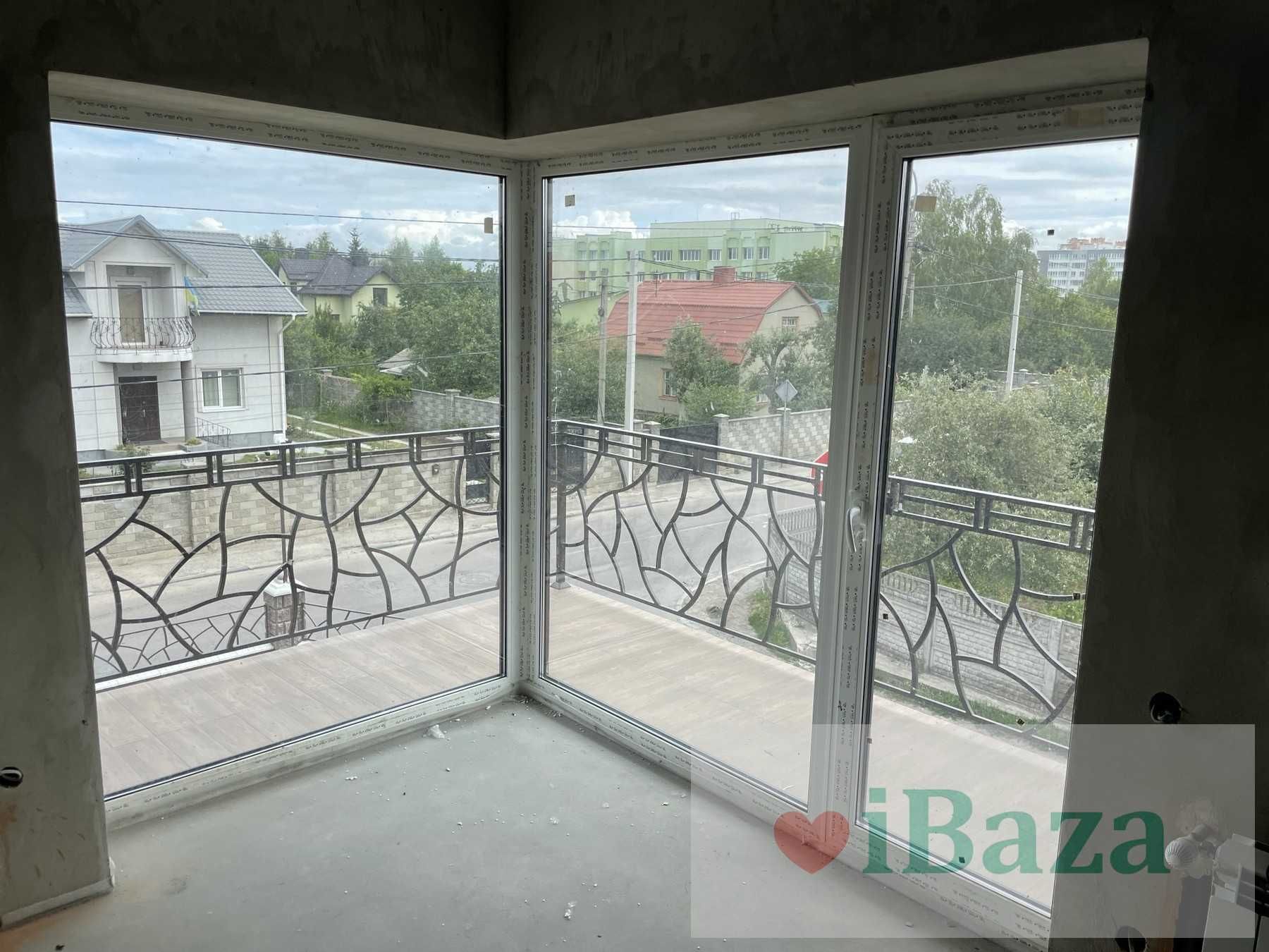 Продам 2-х кімнатну квартиру в клубному будинку. Закрита територія