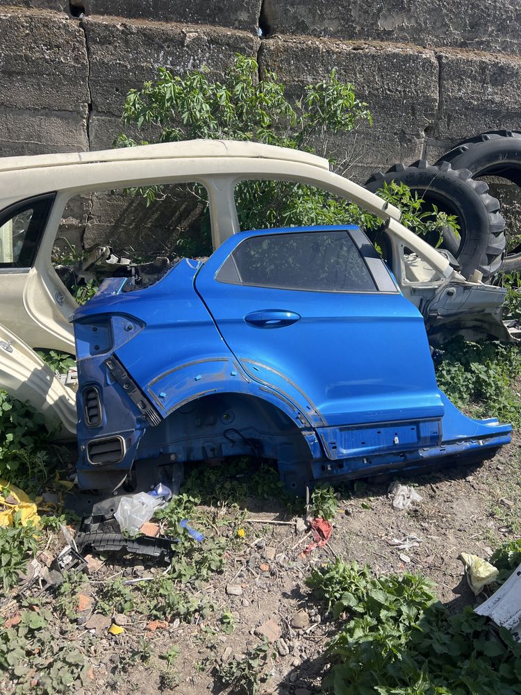 Drzwi prawe prawa tył tylne  ford ecosport mk2 Jk8
