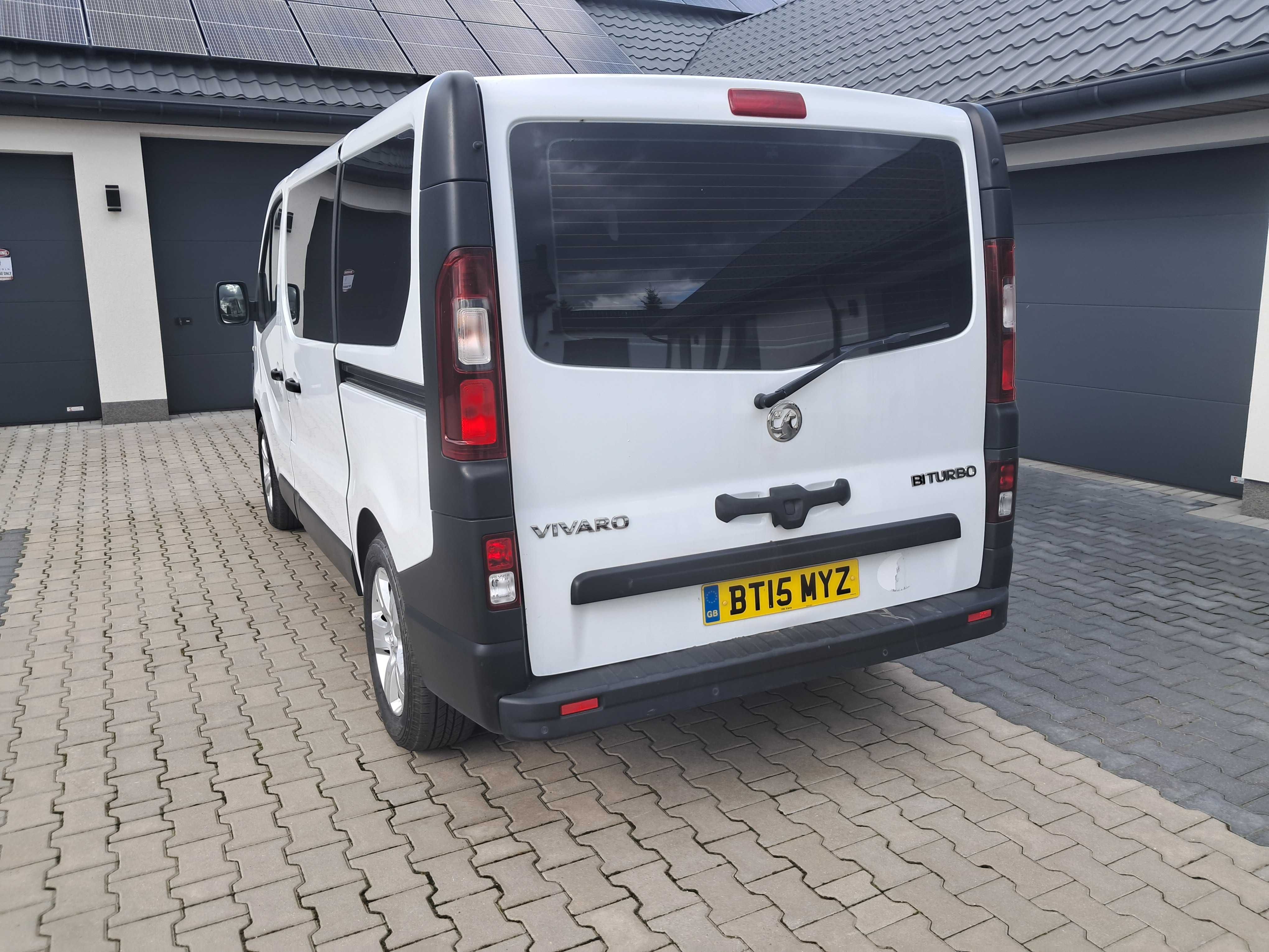 opel vivaro 1.6 Biturbo 9 osobowy