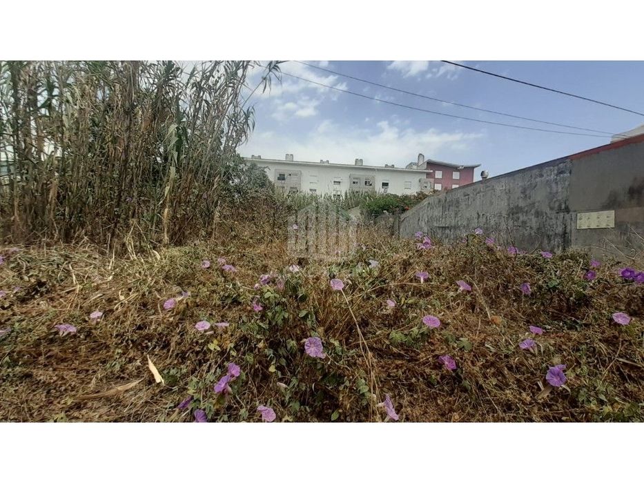 Terreno rústico c/ possibilidade de passar a urbano, com área total...
