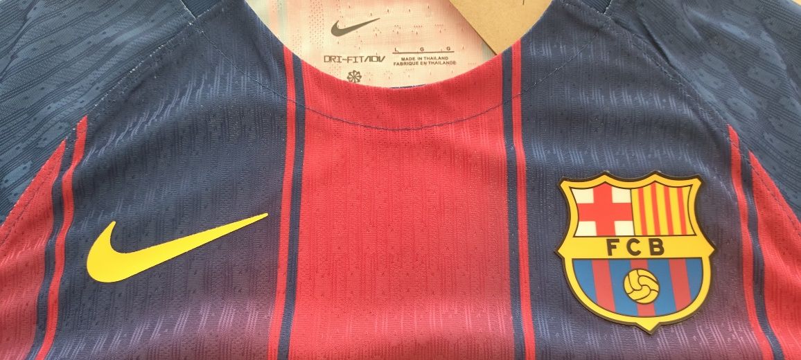 Barcelona  25/26