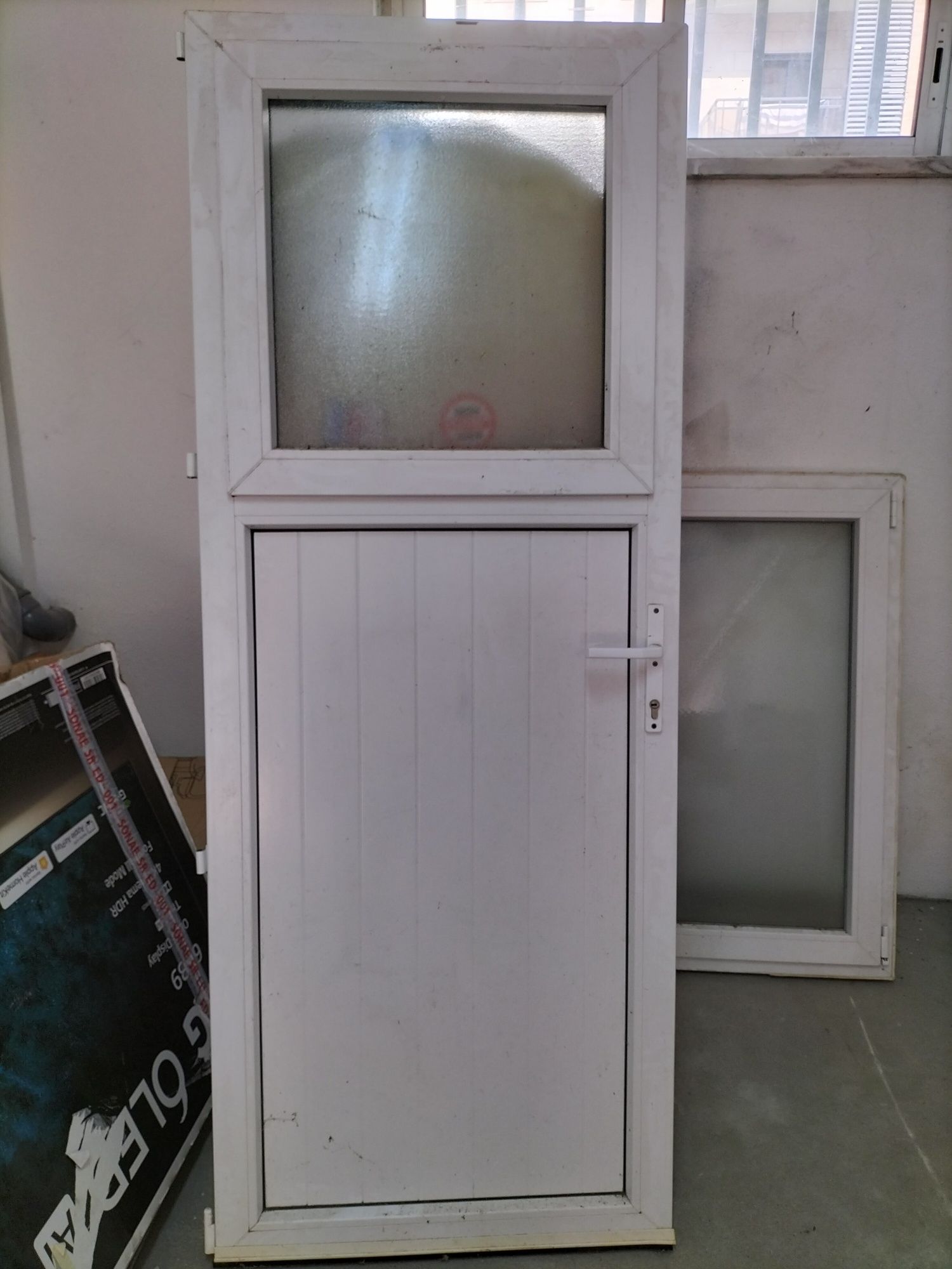 Portas e janelas PVC em óptimo estado 500 euros