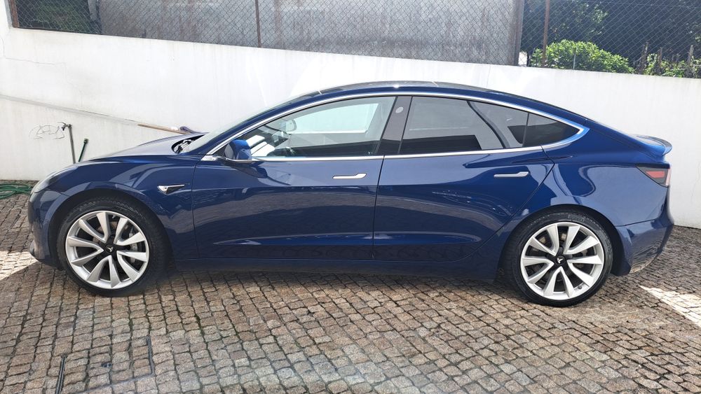Tesla Model 3 Long Range 75kwh