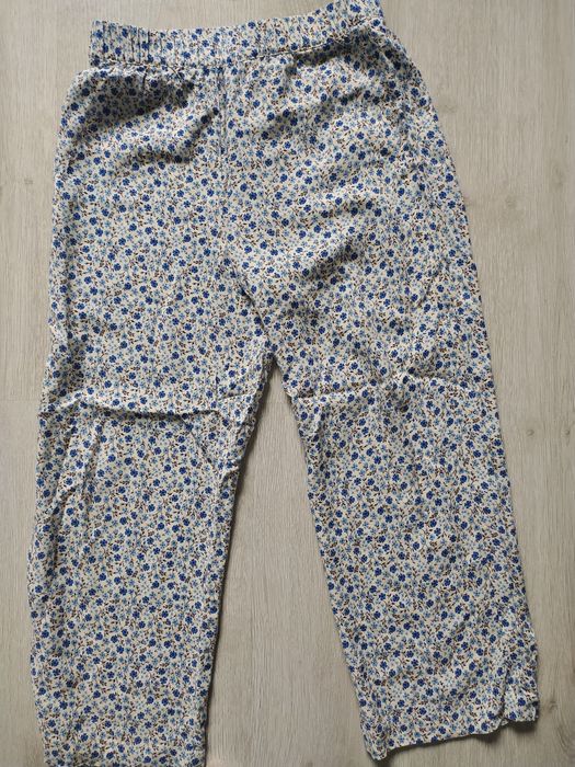 Komplet na lato / letni  w kwiatuszki 128 H&M dziewczynka