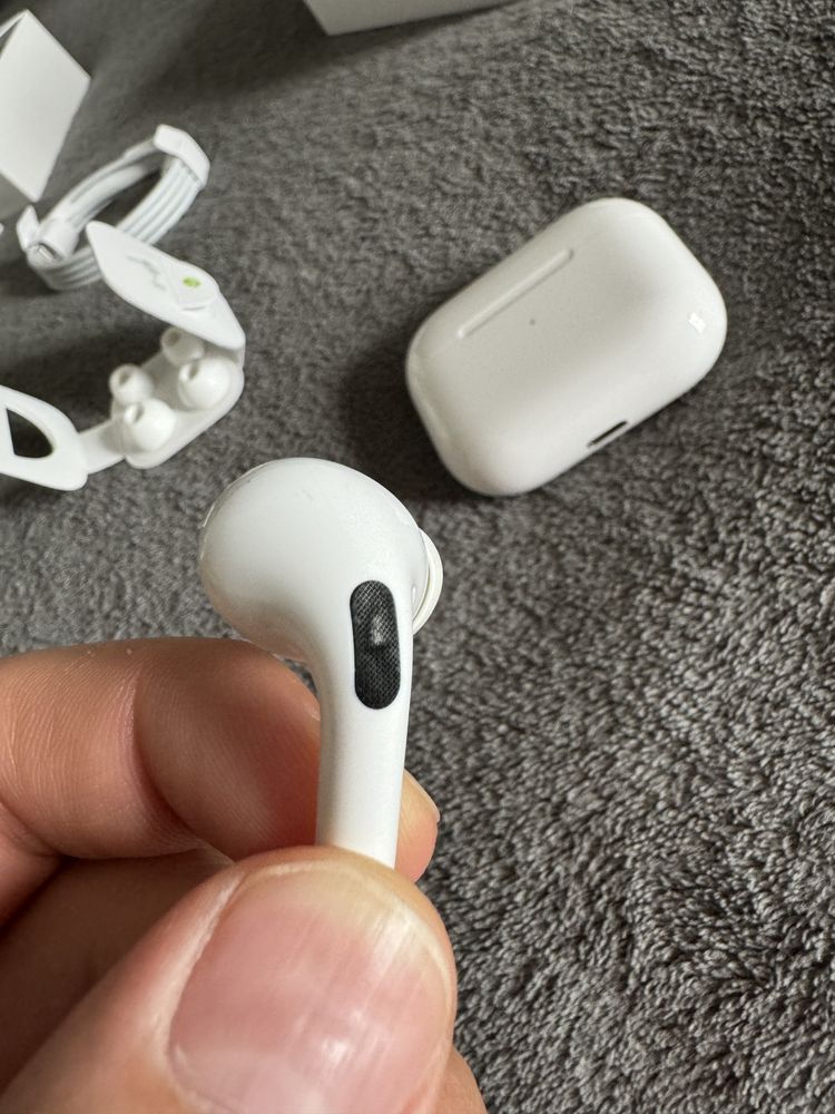 Apple AirPods Pro 1 Generacja