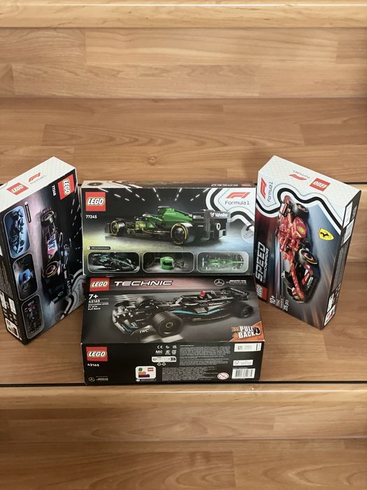 Набір з 4 комплектів LEGO Speed Champions