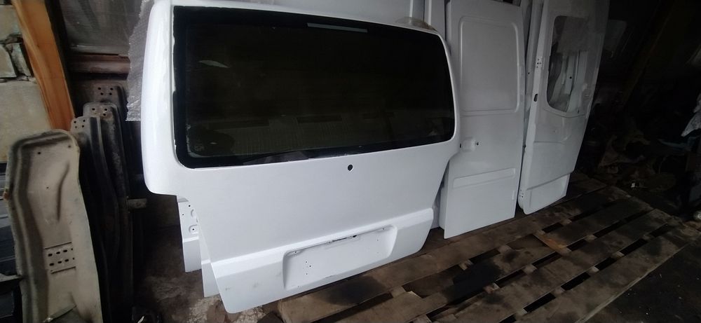 Ляда Mercedes Vito 638 белый цвет крышка багажника