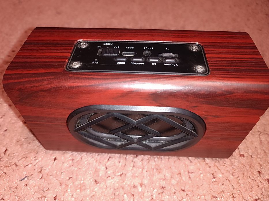 Bluetooth колонка під дерево.