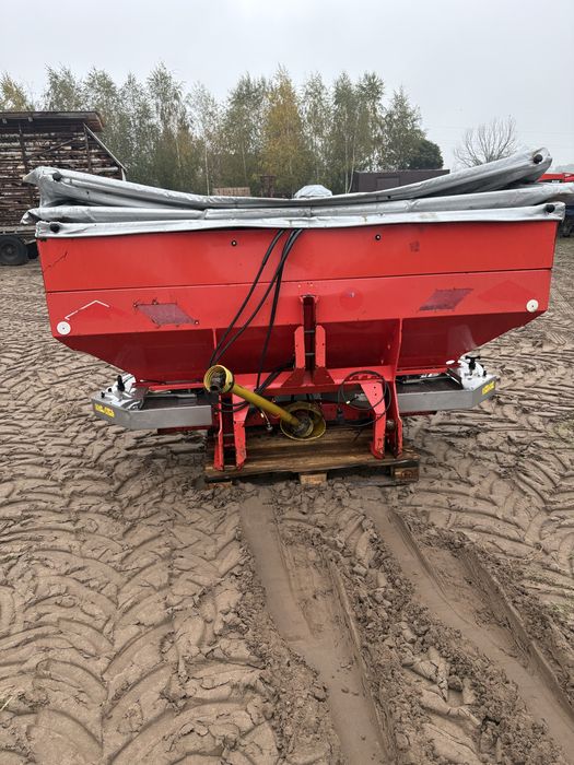 Rozsiewacz nawozu KUHN MDS 1132