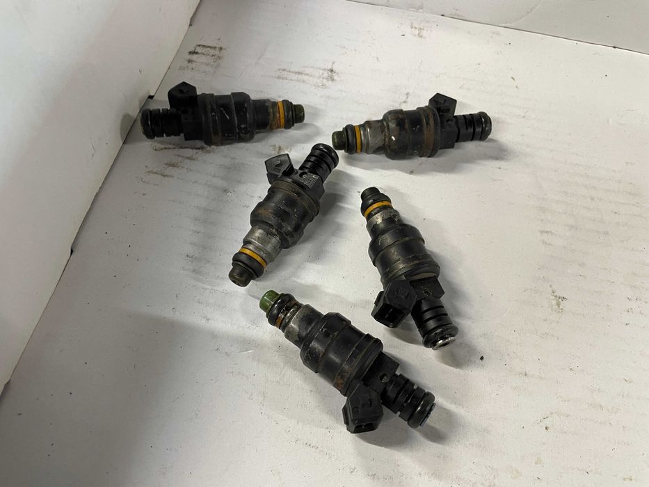 Wtryskiwacze Audi QUATTRO ABY AAN S6 S4 S2 2.2 20V TURBO Wtrysk Tuning