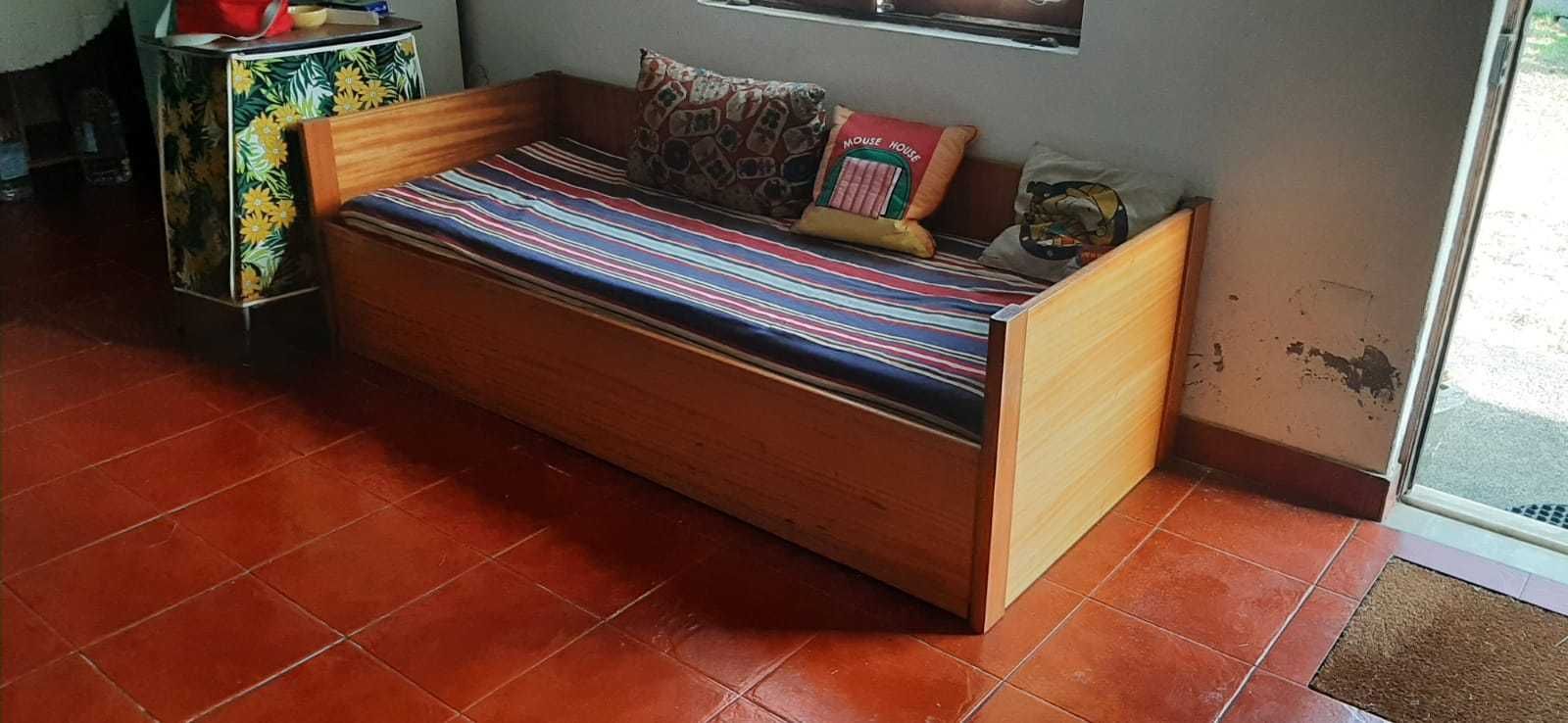 Sofá-Cama  solteiro / casal