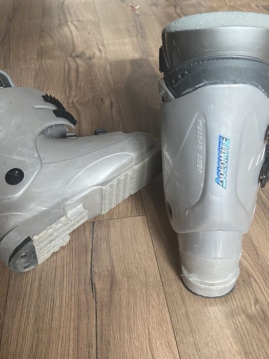 Buty narciarskie