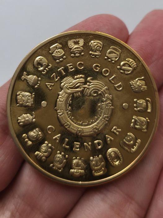 "Камень солнца" Коллекционная сувенирная монета Aztec gold calendar