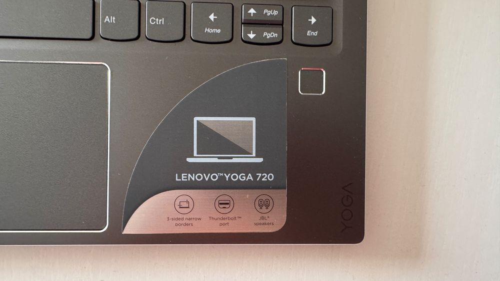 Laptop 2 w 1, Lenovo Yoga 720 13,3" i7 /8GB/ 256GB SSD/ DOTYK/ RYSIK