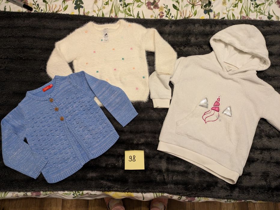 Paka ubrań zimowych dla dziewczynki rozmiar 98