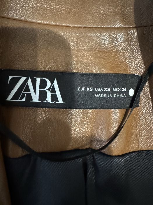 Прямий жакет під шкіру від Zara
