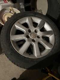 Зимовий комплект 205/55 R16 з дисками на Toyota