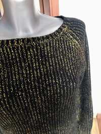 Terranova  oryginalny sweterek ze złotą poświatą S