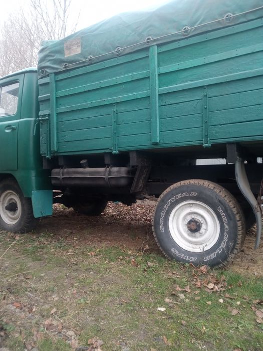 Продам УАЗ 3303 бортовой 1989 року