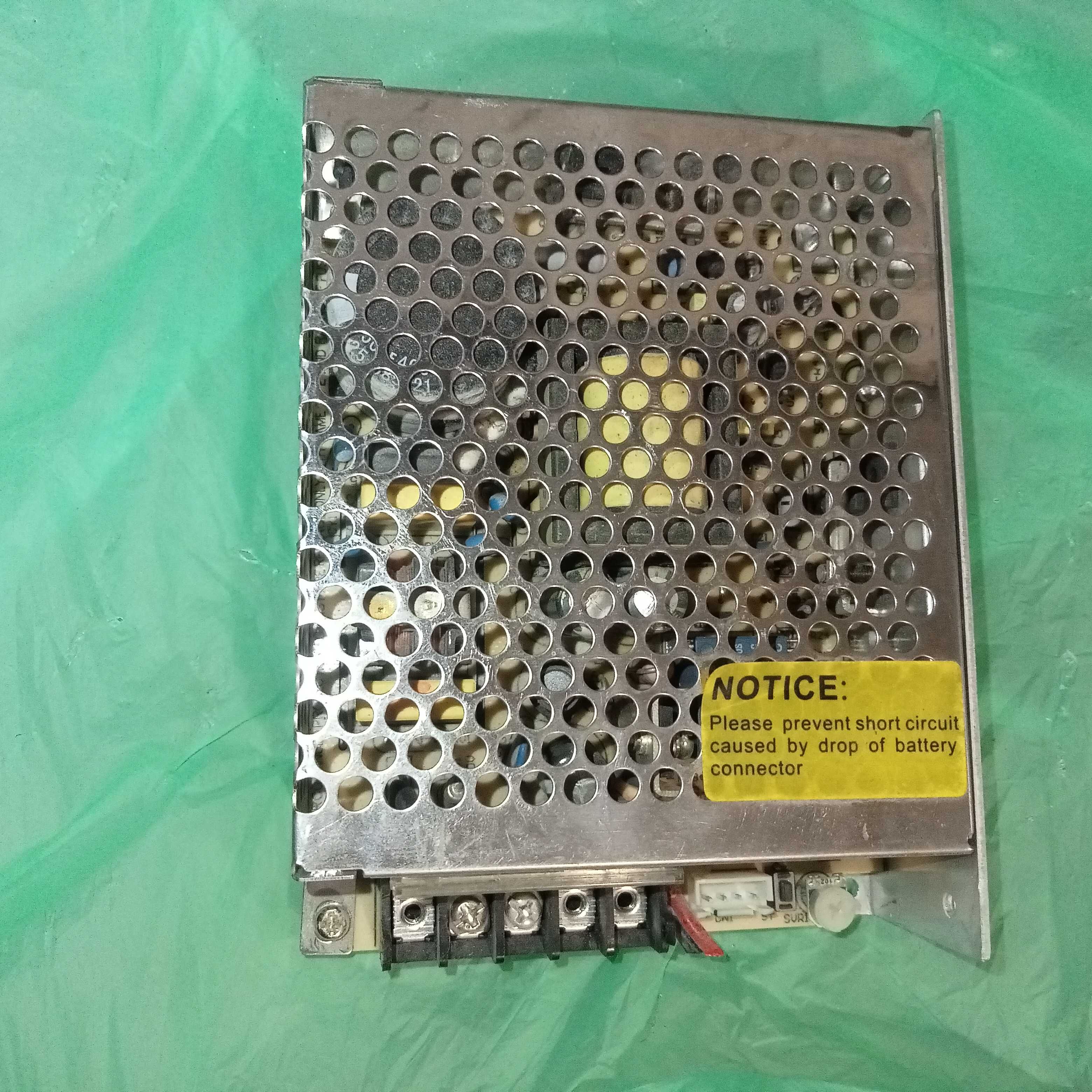 Блок живлення 12V  Luxeon PSC6012