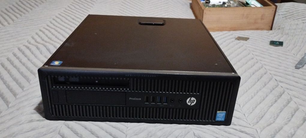 HP deskpro 16gb ram ssd