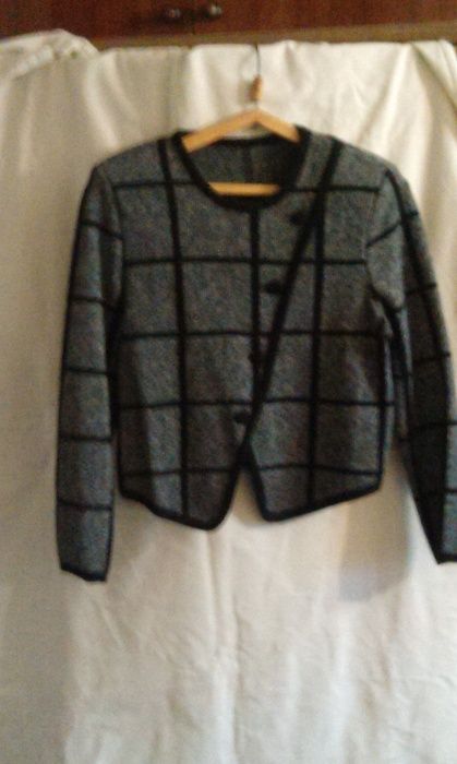 Костюм шерсть новый