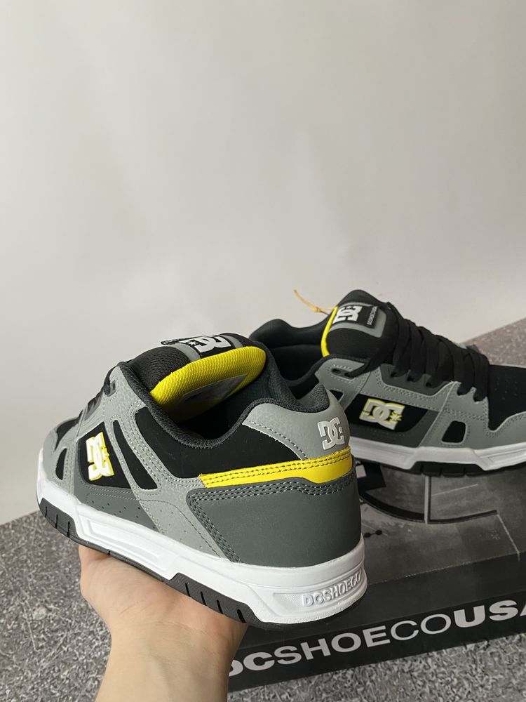 Кросівки DC Shoes stag grey-yellow