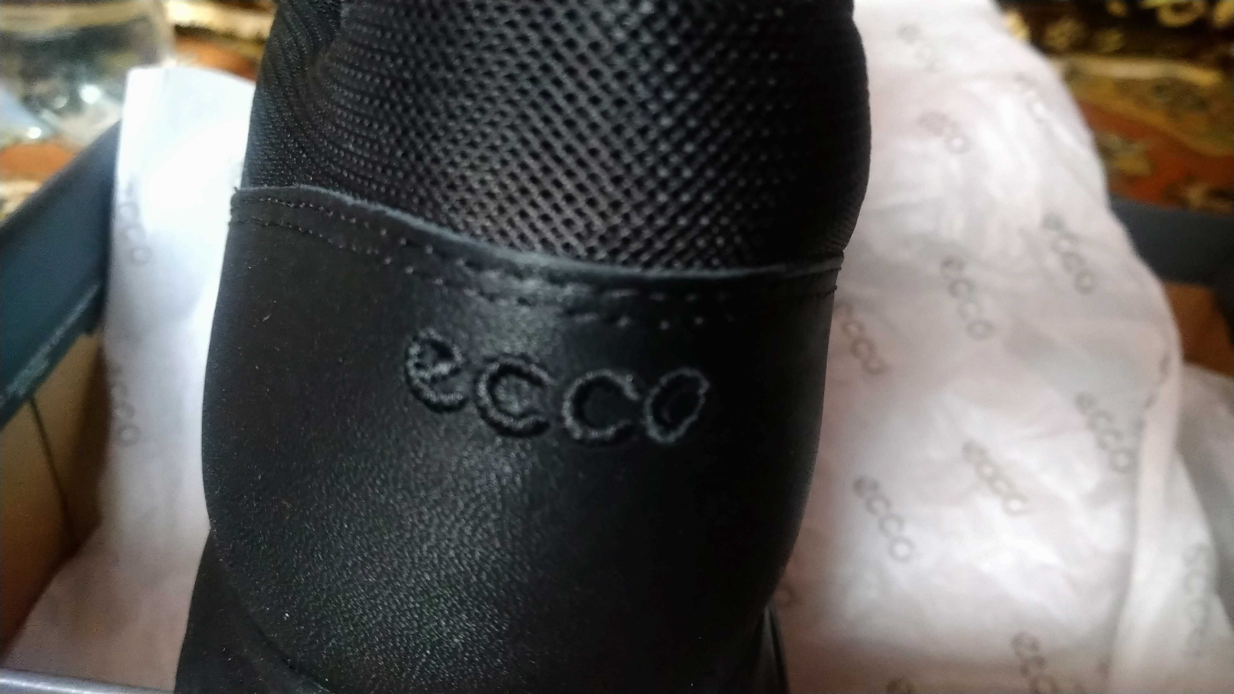 Кросівки ECCO Exostride GORE-TEX чоловічі 42 чорні, оригінал