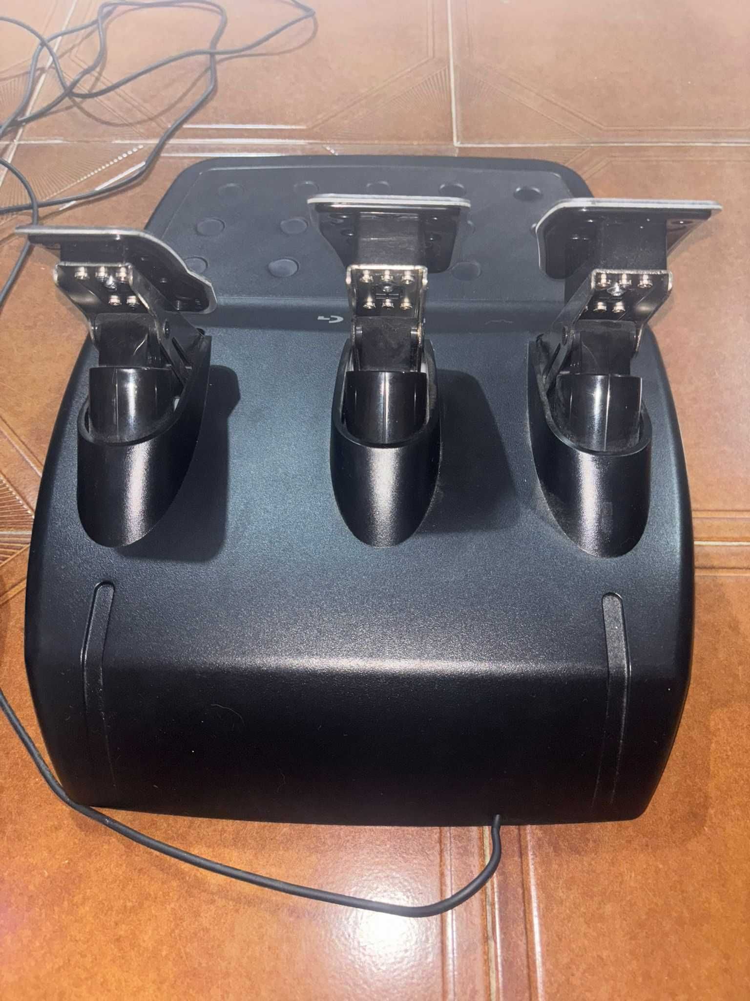 Volante Logitech G29 (Como novo)