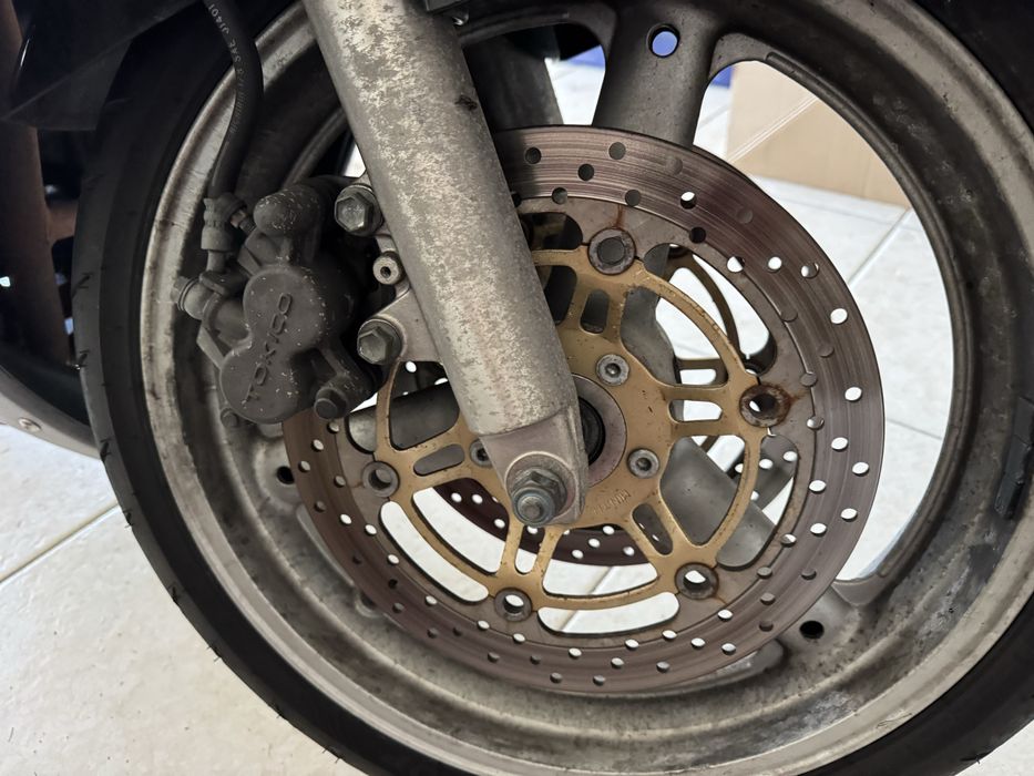 Suzuki GSX-750-F