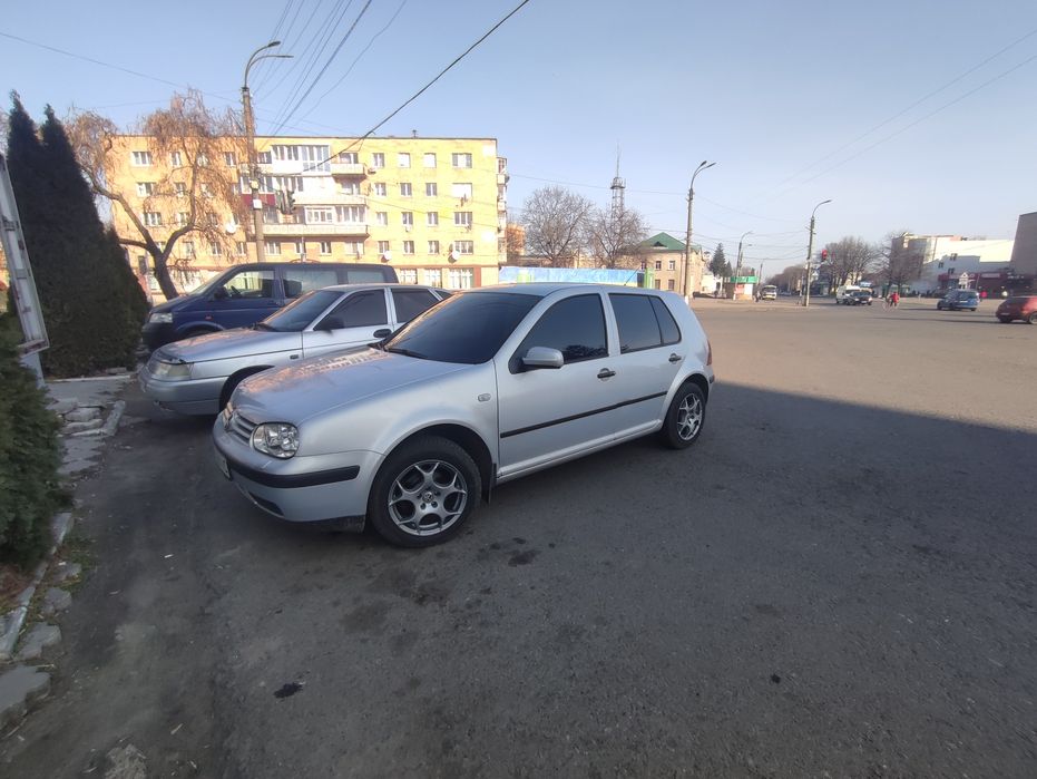 Golf 4 1.6 в хорошому стані