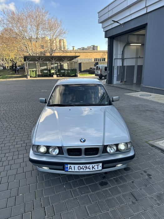 Продам BMW e34 m50b25
