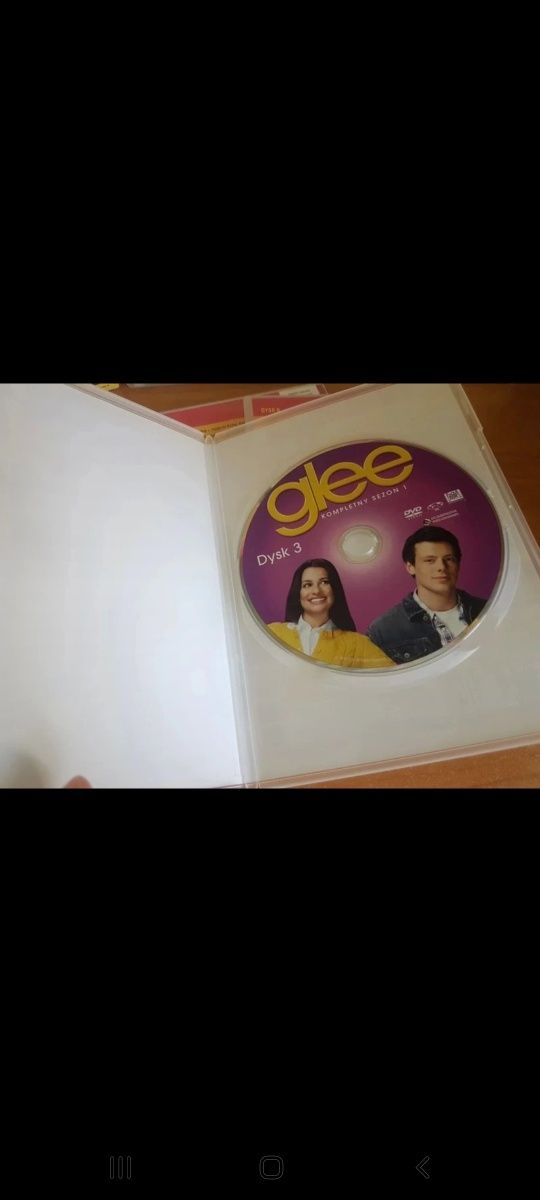 Serial Glee sezon 1 płyty DVD