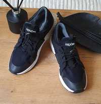 Sneakersy buty piankowe lekkie chłopięce czarne 36 Reaxion