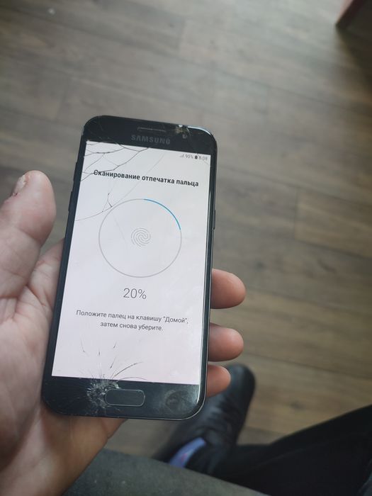 Samsung galaxy A320 (A3 2017)