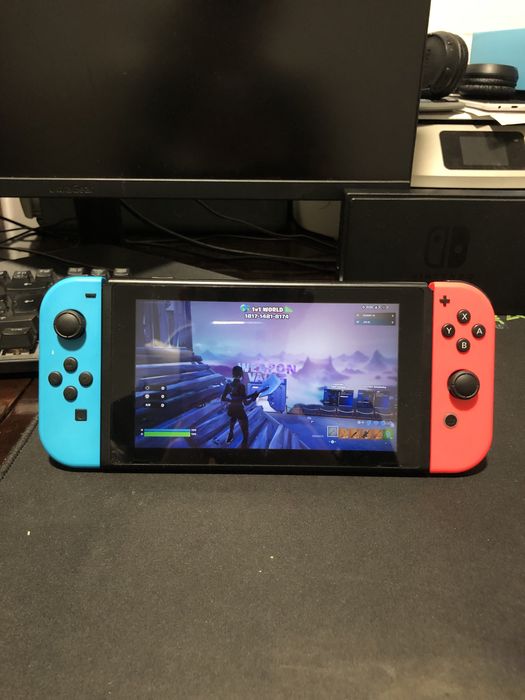 Nintendo Switch v1