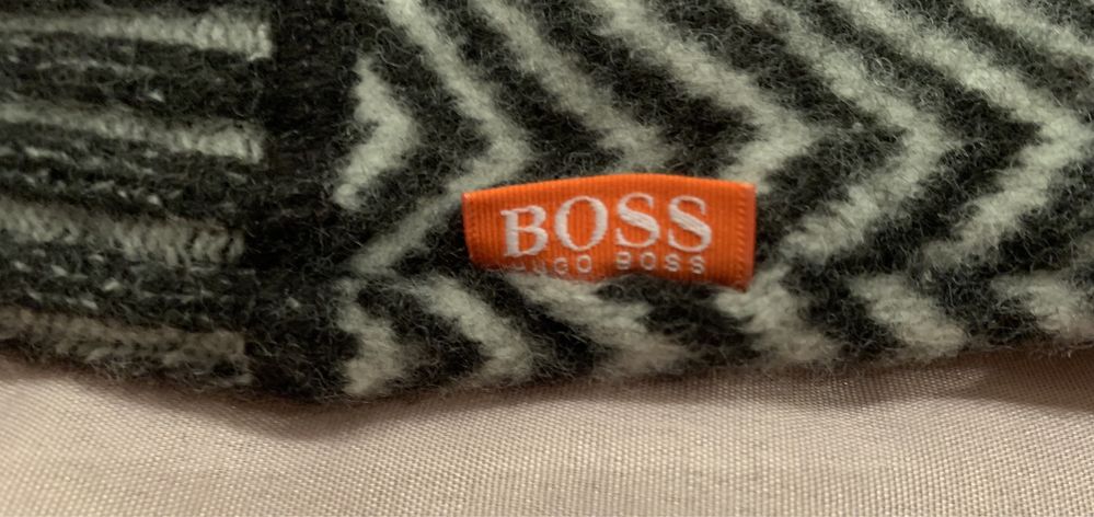 Camisola lã 100% virgem da Hugo Boss