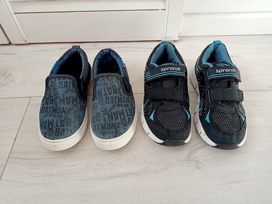 Adidasy 32 Sprandi CCC kapcie wsuwane Batman Cool Club Smyk chłopięce