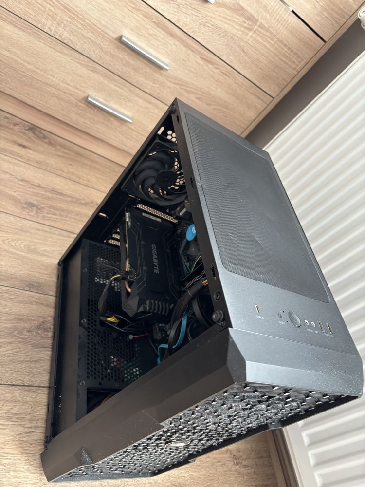 Komputer stacjonarny i3-8100 gtx 1060 6GB