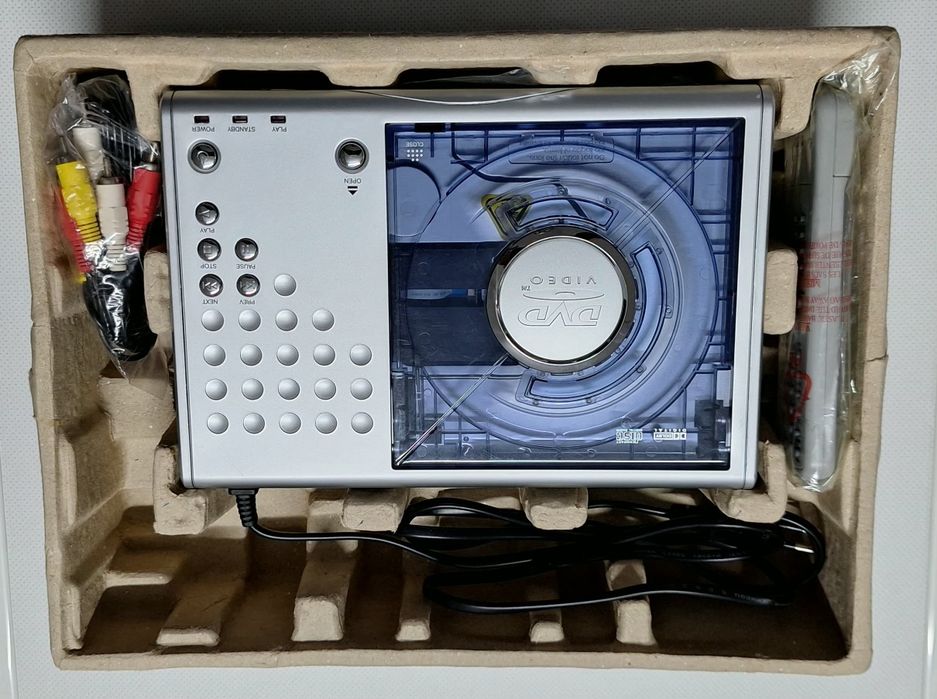 leitor DVD/CD/CD  Euroconsumers LG-5988.